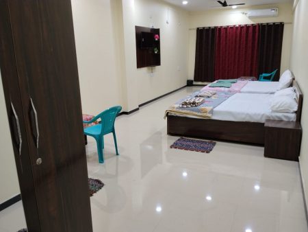 aapkaujjain homestay 6